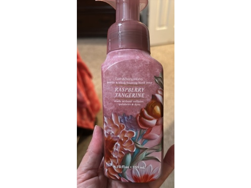 Bath & Body Works Gentle & Clean Foaming Hand Soap, Raspberry Tangerine, 8.75 oz/259 mL