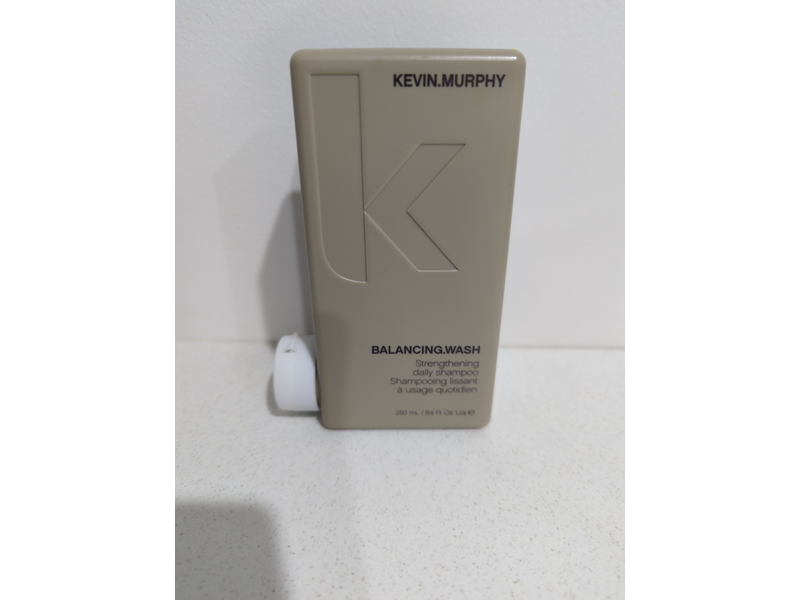 Kevin.Murphy Balancing.Wash, 8.4 fl oz/250 mL