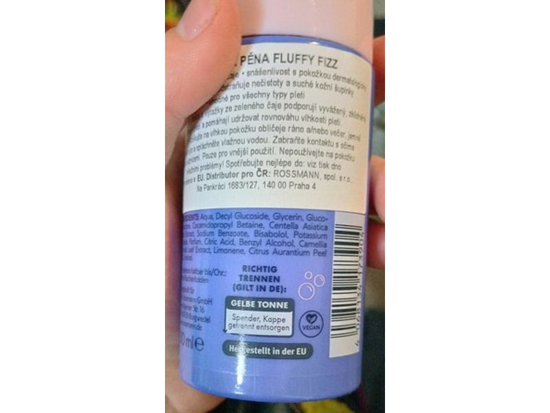 Rossmann Isana Cleansing Foam, Fluffy Fizz, 100 mL