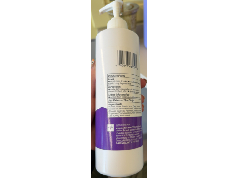 Medline Remedy Essentials Moisturize Body Lotion, Fresh Scent, 16 fl oz/473 mL