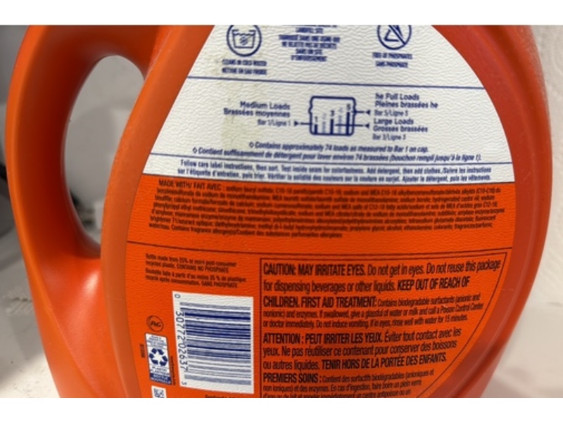 Tide Sport Odor Defense Liquid Laundry Detergent, 74 Loads, 115 fl oz/3.4 L