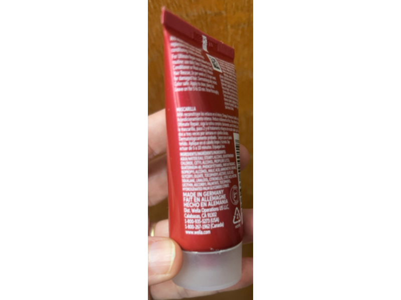 Wella Professionals Ultimate Repair Mask, AHA & Omega-9, 1 fl oz/30 mL