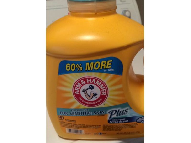 Arm & Hammer Sensitive Skin Plus Fresh Scent Liquid Laundry Detergent, 160.5 fl oz/4.74 L/107 loads
