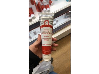 first aid beauty salicylic acid cleanser