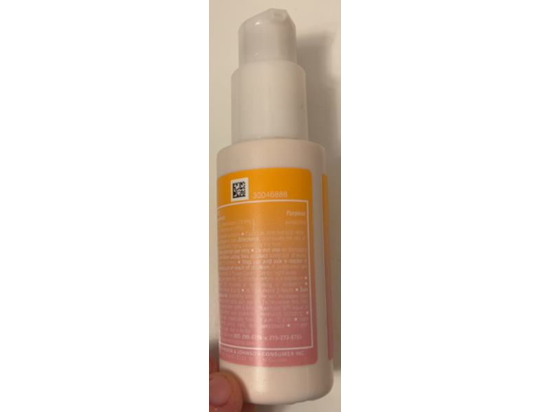 Neutrogena Invisible Defence Face Serum, SPF 60 +, 1.7 fl oz/50 mL