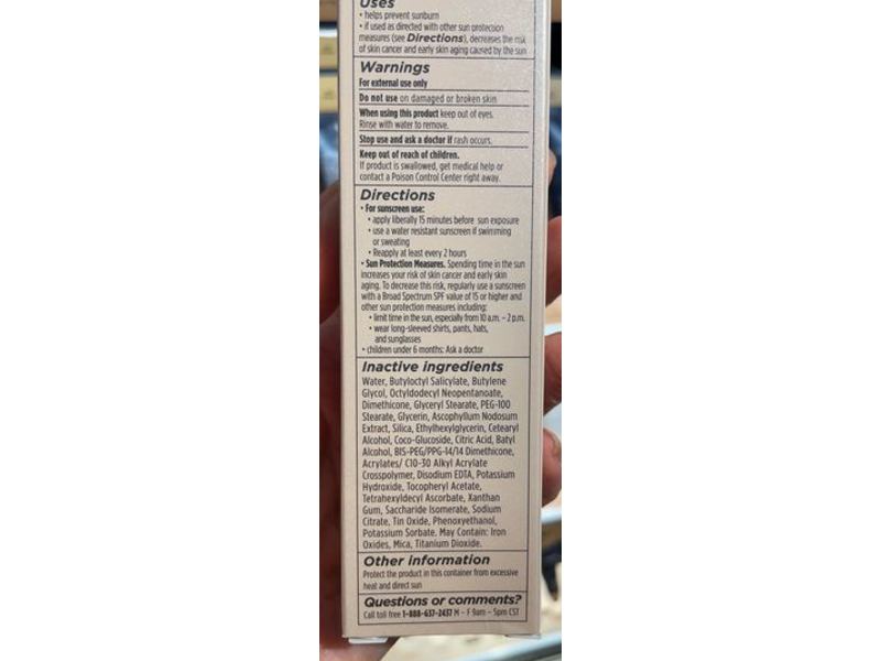 Laura Mercier Tinted Moisturizer, Light Revealer, 4W1 Tawny, SPF 25, 1.7 fl oz/50 mL