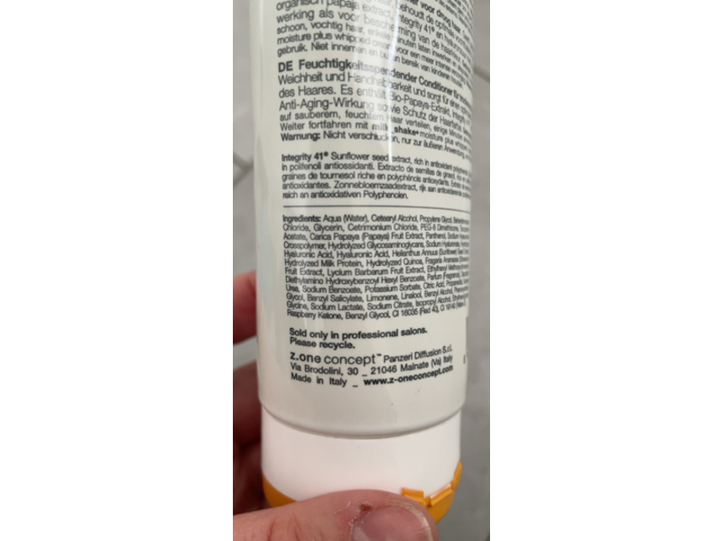 Milk_Shake Moisture Plus Conditioner, Organic Papaya Extract & Hyaluronic Acid, 8.4 fl oz/250 mL