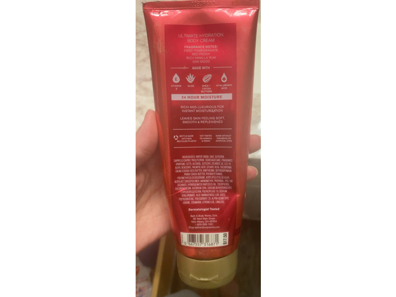 Bath & Body Works Ultimate Hydration Body Cream, Forever Red, 8 oz