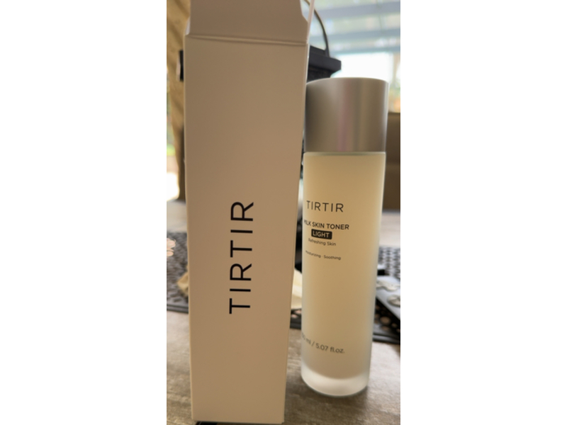 Tirtir Moisturizing Soothing Milk Skin Toner, Light, 5.07 fl oz/150 mL