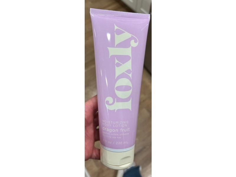Foxly Moisturizing Body Lotion, Dragon Fruit, 8 fl oz/236 mL