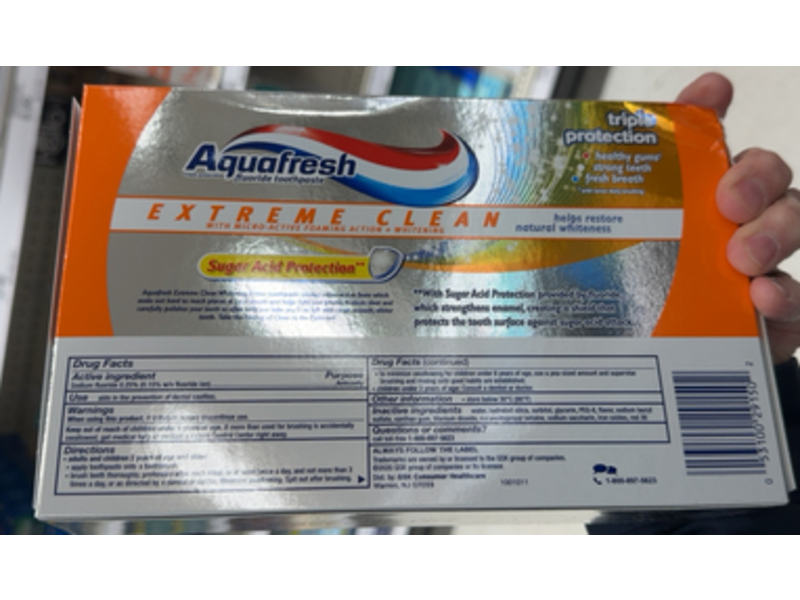 Aquafresh Extreme Clean Whitening Action Toothpaste, Suger Acid, 16.8 oz/476.1 g, Pack Of 3