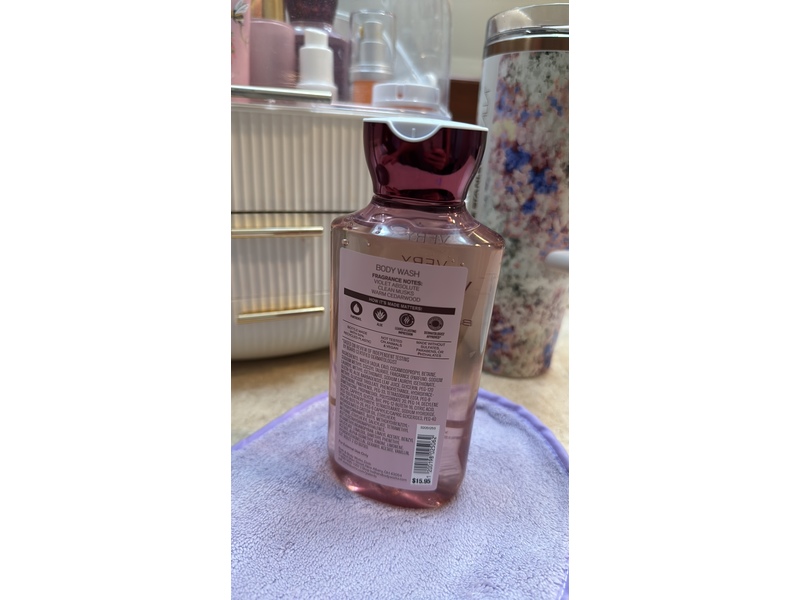 Bath & Body Works Body Wash, Very Violet, 10 fl oz/295 mL