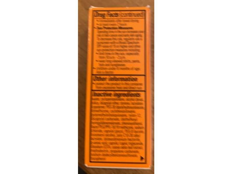 La Roche-Posay Anthelios Light Fluid Sunscreen, Ultra Light, SPF 60, 0.17 fl oz/5 mL