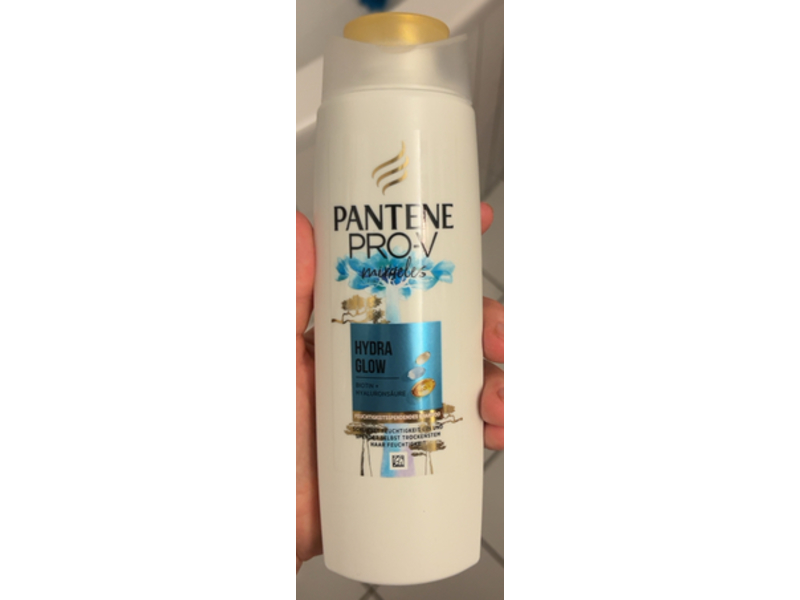 Pantene Pro-V Miracles Hydra Glow Shampoo, 250 mL
