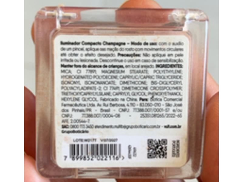 Vult Meu Glow Compact Facial Illuminator, Real Color Champagne, 3 g