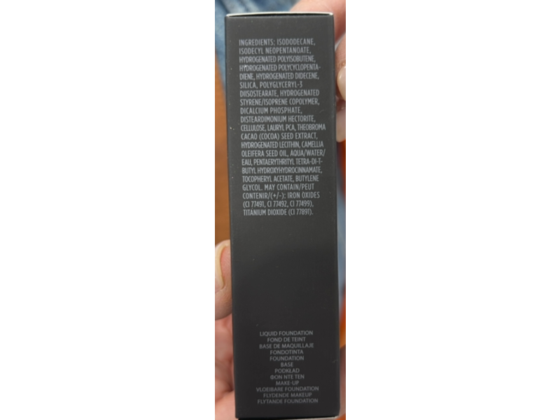 Laura Mercier Real Flawless Weightless Perfecting Foundation, 1N2 Vanille, 1 fl oz/30 mL