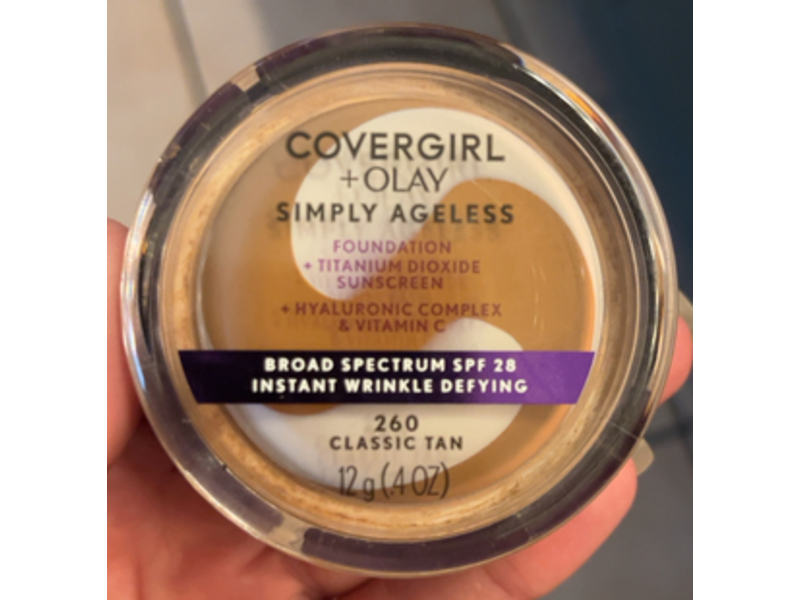 Covergirl + Olay Simply Ageless Instant Wrinkle Defying Sunscreen Foundation, 260 Classic Tan, 0.4 oz/12 g
