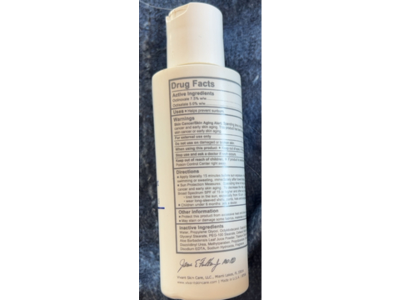 Vivant Skin Care Day Treatment Lotion Sunscreen, SPF 15, 4 fl oz/118.3 mL