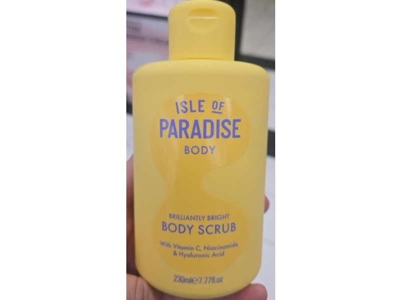Isle Of Paradise Brilliantly Bright Body Scrub, Vitamin C, Niacinamide & Hyaluronic Acid, 7.77 fl oz/230 mL
