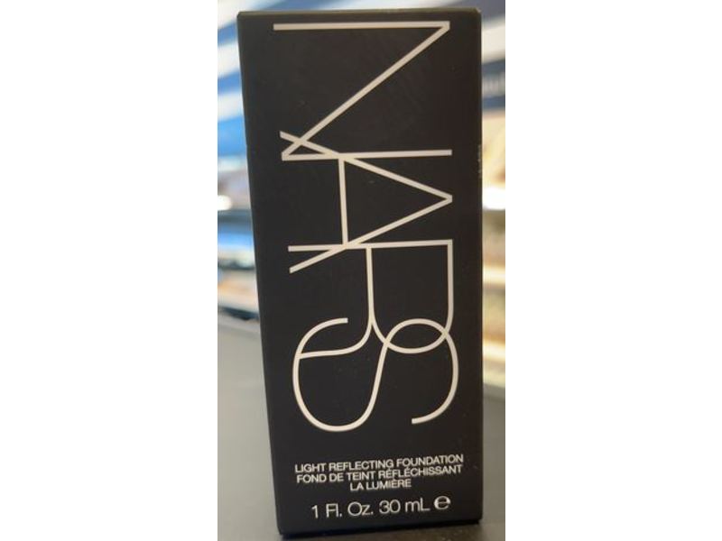 NARS Light Reflecting Foundation, Mont Blanc L2, 1 fl oz/30 mL