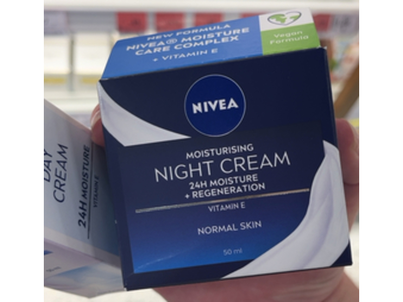 Nivea Moisturizing Regenerating Night Cream, Vitamin E, 50 mL