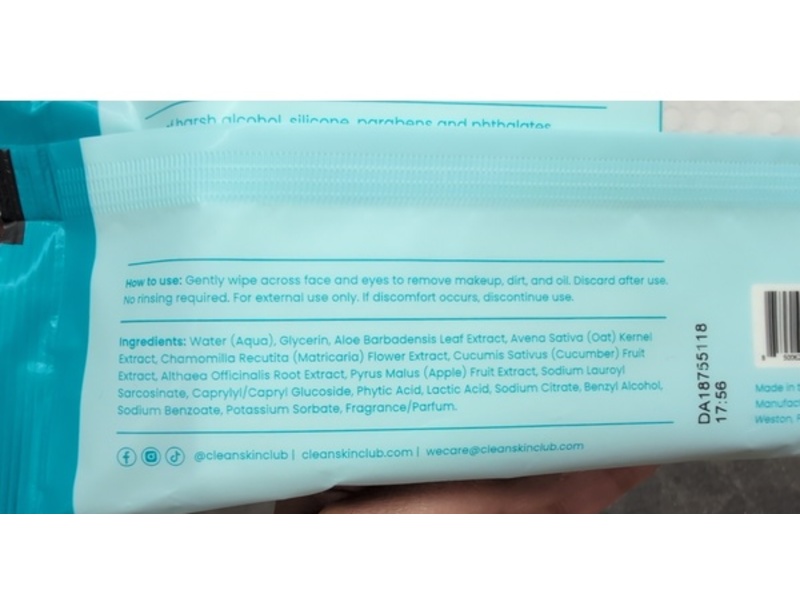 Clean Skin Club Blemish Control Clean Makeup Wipes, Cucumber + Oat Extract, 25 Count