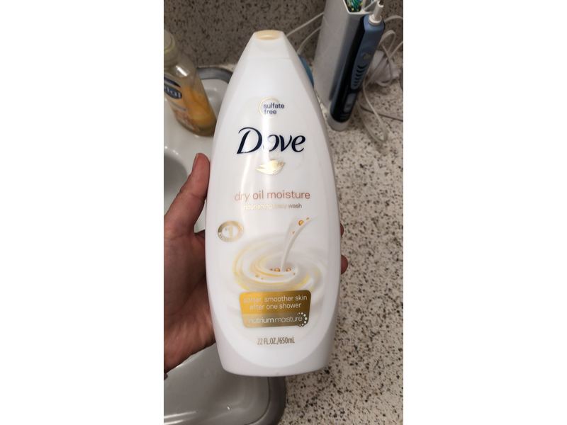 Dove Dry Oil Moisture Body Wash, 22 fl oz/650 mL, Pack Of 3