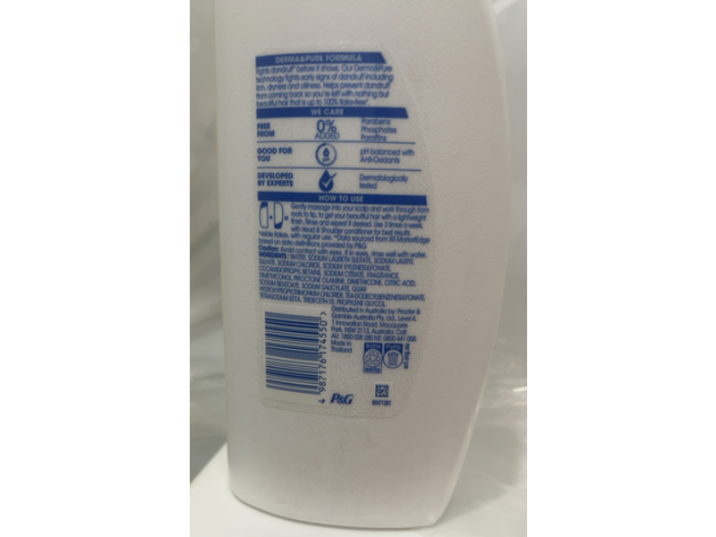 Head & Shoulders Smooth & Silky Anti Dandruff Shampoo, 850 mL
