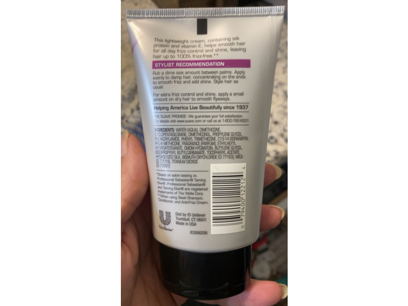 Suave Professionals Sleek Smooth & Shine Anti-Frizz Cream, 3.5 oz/99 g