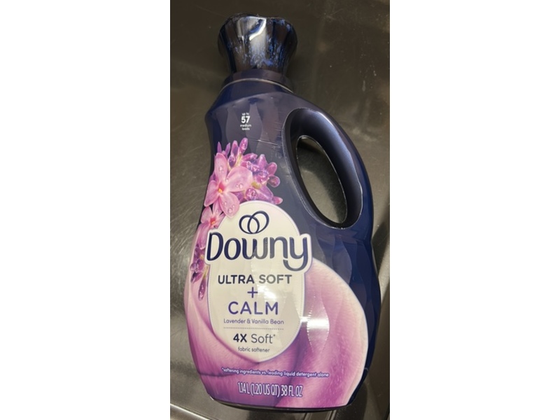 Downy Ultra Soft + Calm Fabric Softener, Lavander & Vanilla Bean, 57 Medium Loads, 38 fl oz/1.14 L