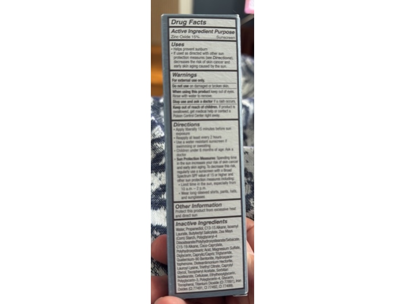 Merit The Uniform Tinted Mineral Sunscreen, SPF 45, 24, 1.7 fl oz/50 mL