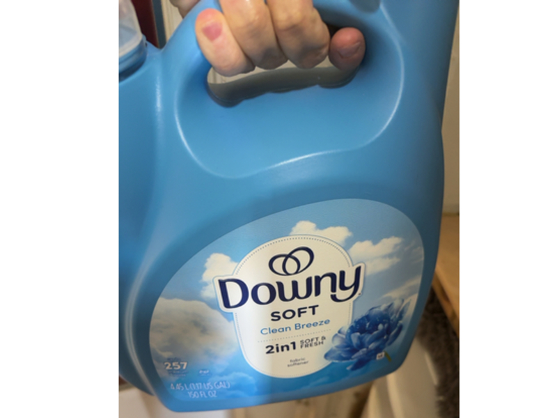 Downy 2 In 1 Soft & Fresh Fabric Softener, Clean Breeze, 257 Loads, 150 fl oz/4.45 L