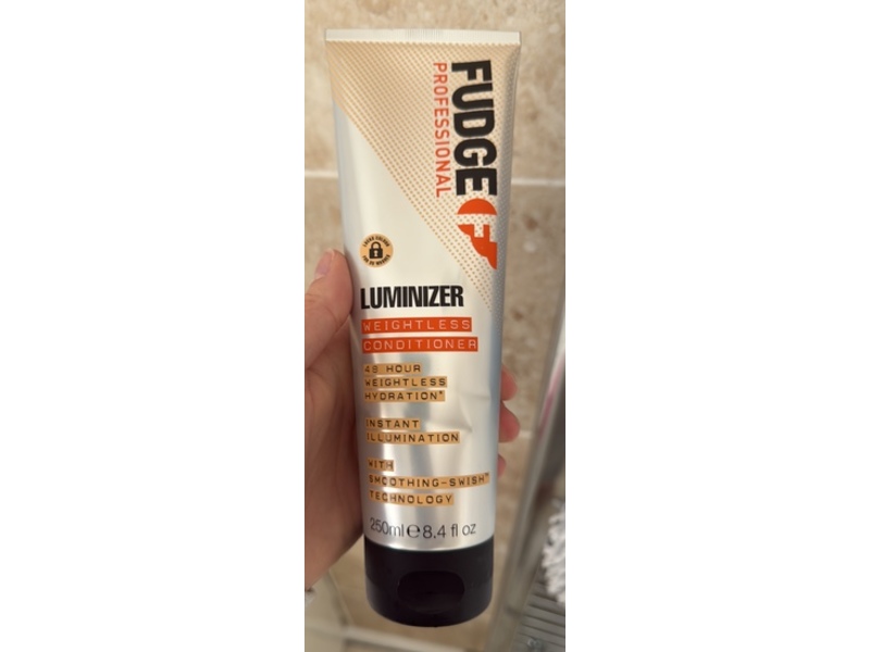Fudge Luminizer Weightless Conditioner, 8.4 fl oz/250 mL