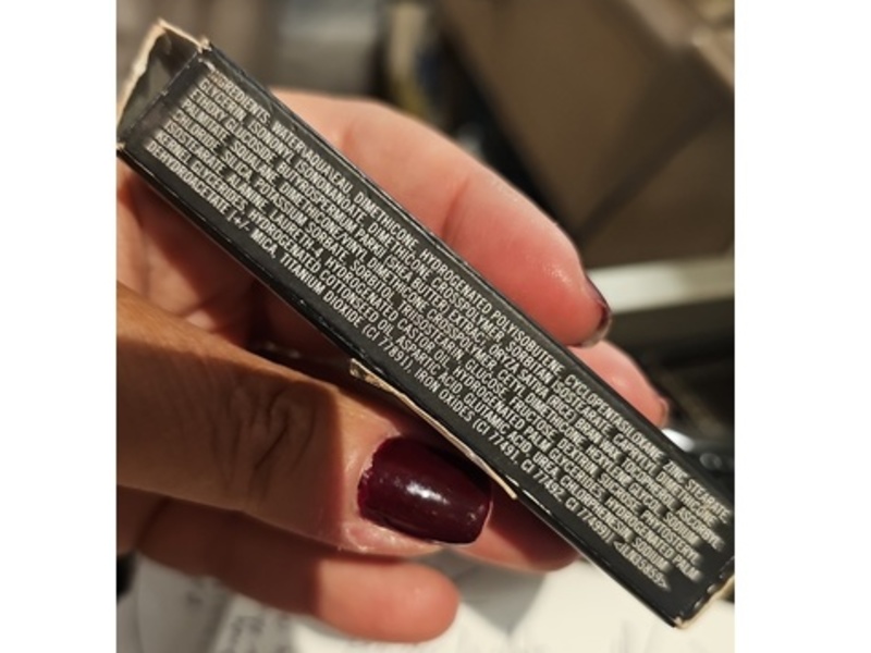 M.A.C Cosmetics Select Moisture Cover Concealer, Nw20 Boxed, 0.17 fl oz/5 mL