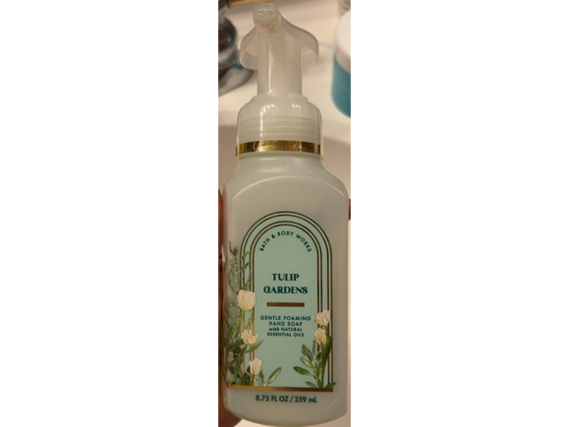 Bath & Body Works Gentle Foaming Hand Soap, Tulip Gardens, 8.75 fl oz