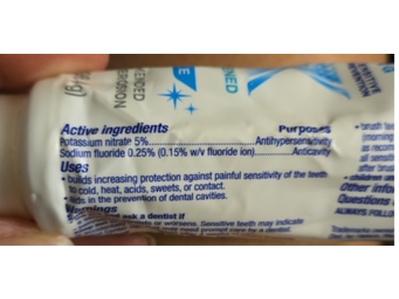 Sensodyne Pronamel Intensive Enamel Repair Whitening Toothpaste, Arctic Breeze, 3.4 oz/96.4 g, Pack Of 4