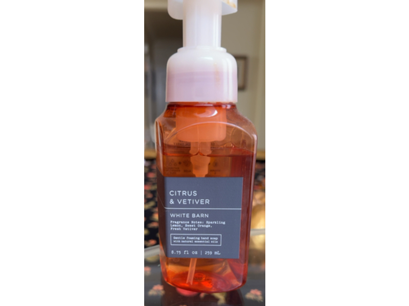 White Barn Gentle Foaming Hand Soap, Citrus & Vetiver, 8.75 fl oz/259 mL