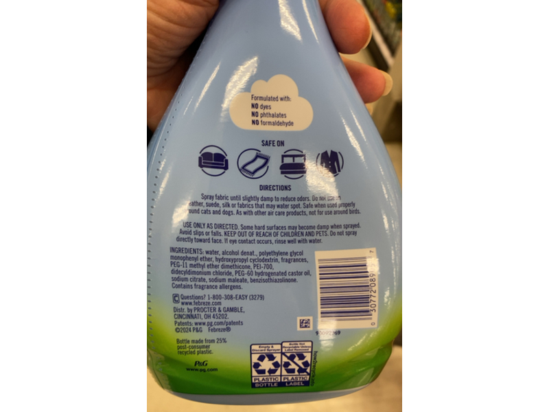 Febreze Fabric Refresher, Gain Scent, 23.6 fl oz/700 mL