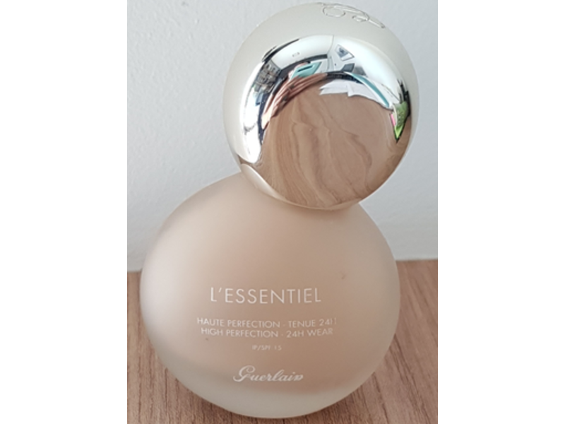 Guerlain L'Essentiel High Perfection Foundation, SPF 15, 03 N Natural, 1 oz/30 mL