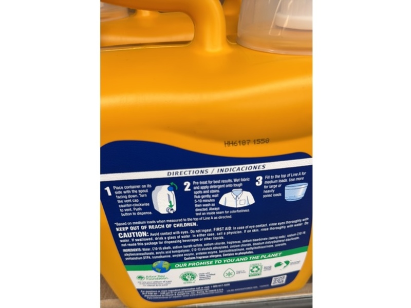 Arm & Hammer Plus Oxi Clean Ultra Stain Fighters Liquid Laundry Detergent, Fresh Scent, 100 Loads, 130 fl oz/3.84 L
