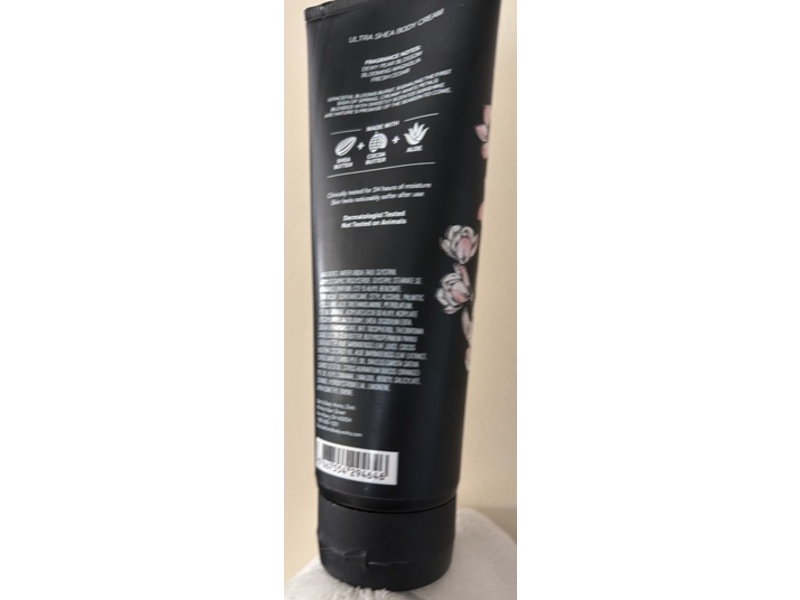 Bath & Body Works Ultra Shea Body Cream, Magnolia Charm, 8 oz/226 g
