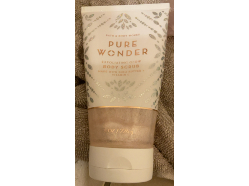 Bath & Body Works Exfoliating Glow Body Scrub, Pure Wonder, 8 oz/226g