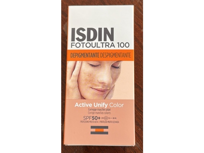 ISDIN FotoUltra 100 Depigmenting Active Unify Color. SPF 50+ PA++++, 1.7 fl oz/50 mL