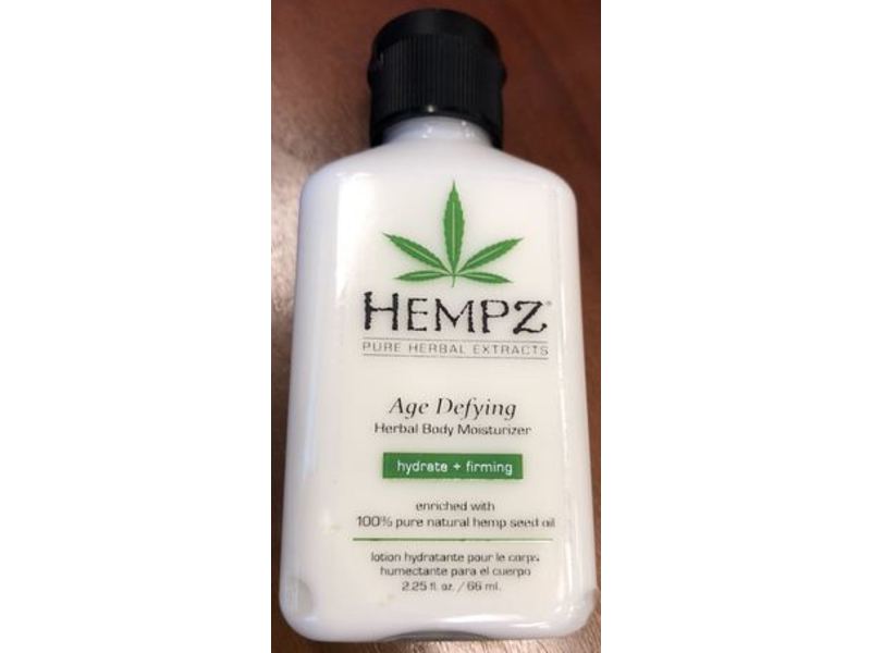 Hempz Age Defying Herbal Body Moisturizer, Vanilla/Musk, 2.25 fl oz/66 mL