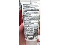 Neutrogena Clear Face Liquid-Lotion Sunscreen, SPF 55, 3 fl oz/88 mL - thumbnail 3