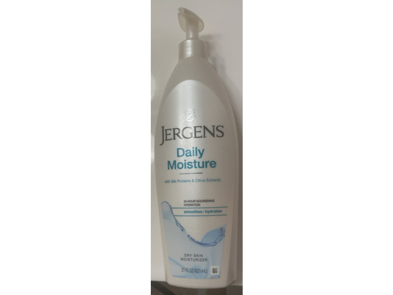 Jergens Daily Dry Skin Moisturizer, Silk Proteins & Citrus Extracts, 21 fl oz/621 mL