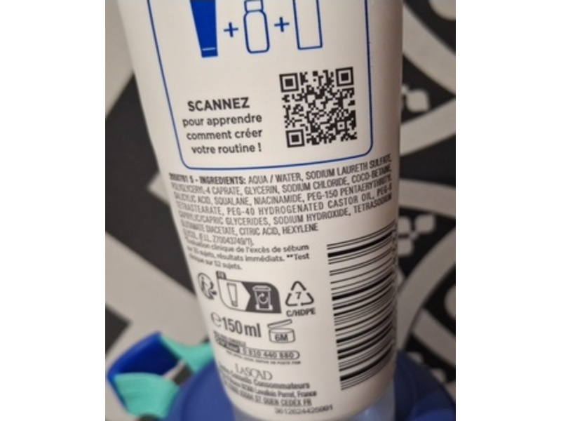 Mixa Comfort Cleansing Anti-Blemish Cleanser, Salicylic Acid and Squalane, 150 mL