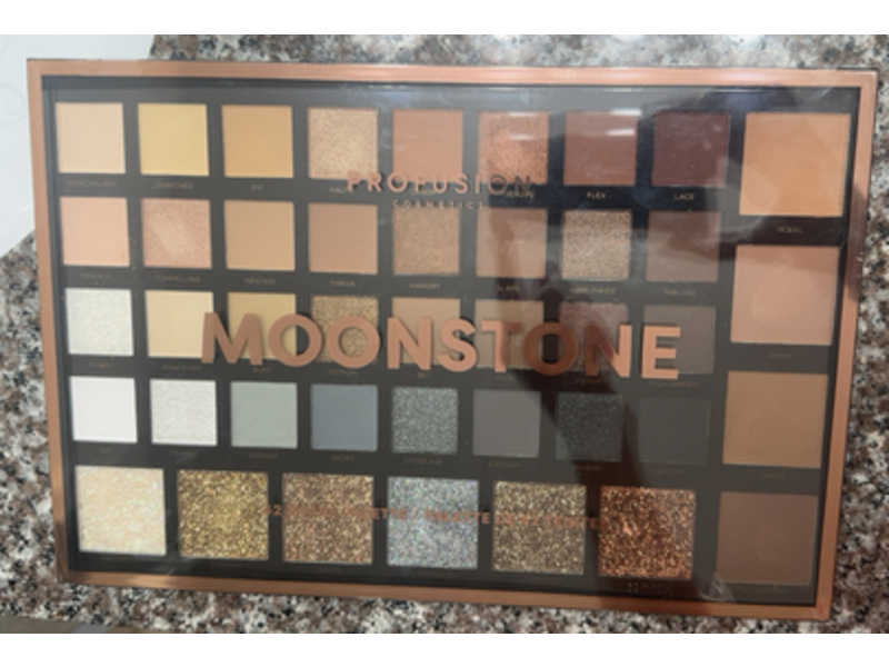Profusion Cosmetics Eyeshadow Palette, Moonstone