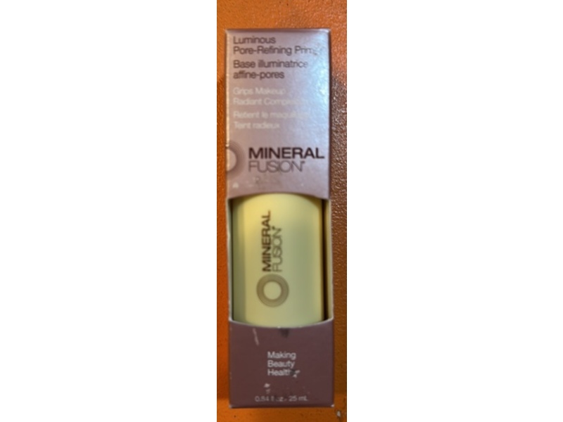 Mineral Fusion Luminous Pore-Refining Primer, 0.84 fl oz/25 mL
