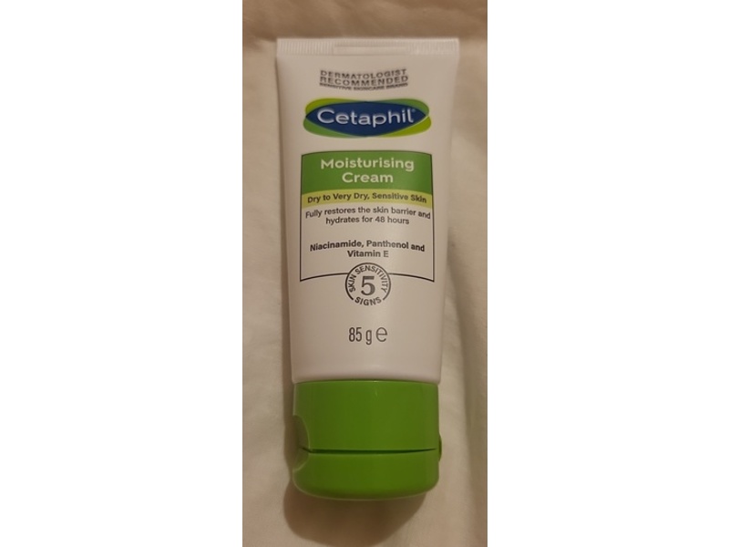 Cetaphil Moisturising Cream, Dry to Very Dry, Sensitive Skin, 85 g